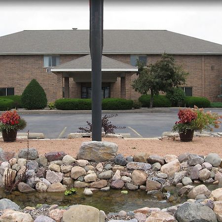 Cedarberry Inn Sauk City Экстерьер фото